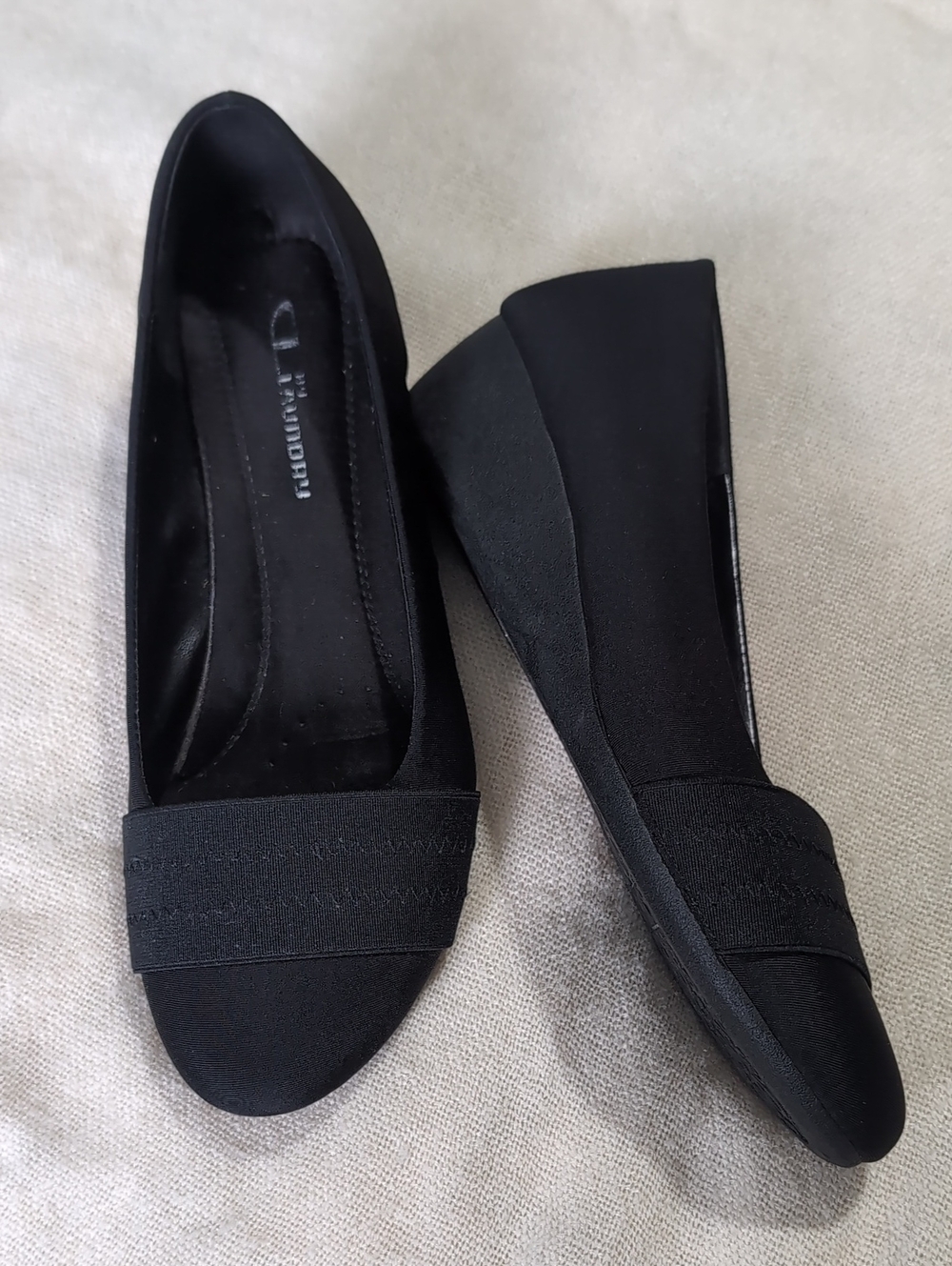 CL by Laundry Black Wedge Pumps